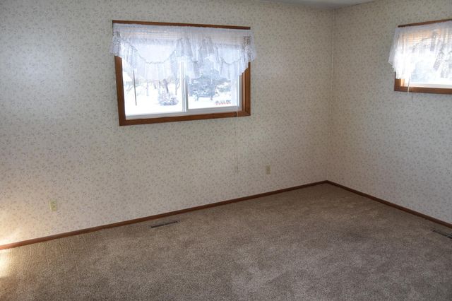 106 Pleasant Lane, New York Mills, MN 56567