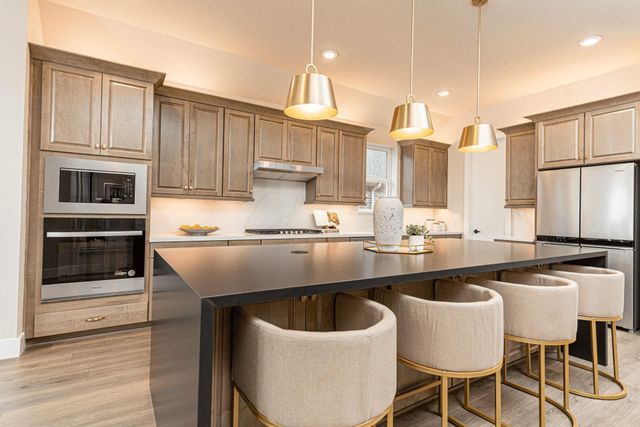 19219 Seabiscuit Stable Trail, Tomball, TX 77377