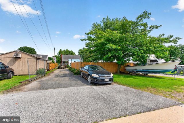 2922 WELLS AVE, Baltimore, MD 21219