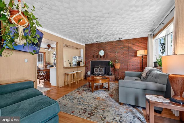 2922 WELLS AVE, Baltimore, MD 21219