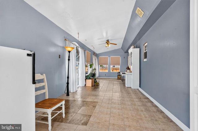2922 WELLS AVE, Baltimore, MD 21219