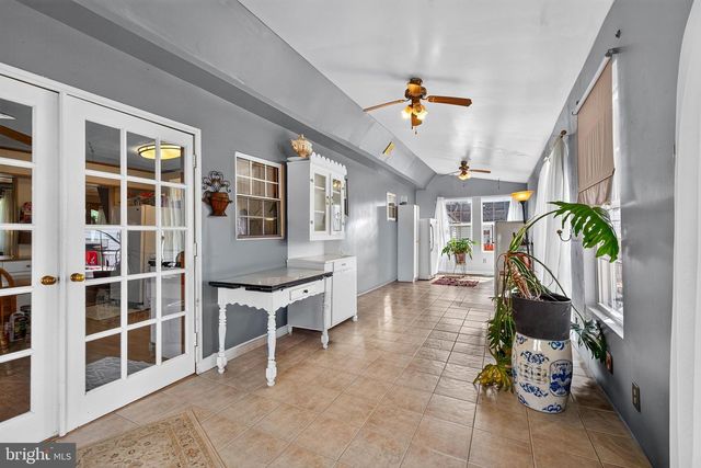 2922 WELLS AVE, Baltimore, MD 21219