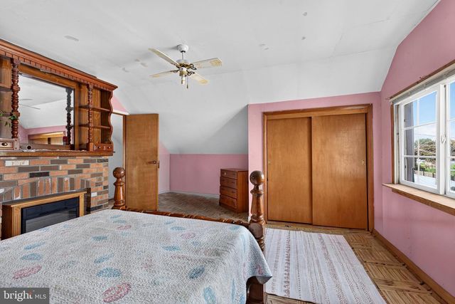 2922 WELLS AVE, Baltimore, MD 21219