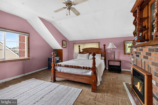 2922 WELLS AVE, Baltimore, MD 21219