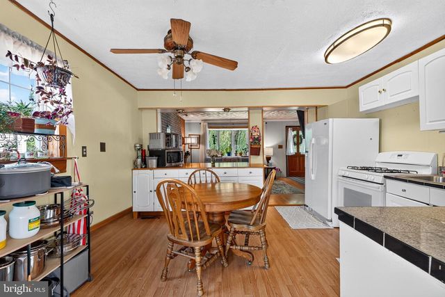 2922 WELLS AVE, Baltimore, MD 21219