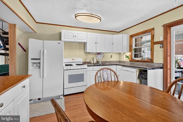 2922 WELLS AVE, Baltimore, MD 21219