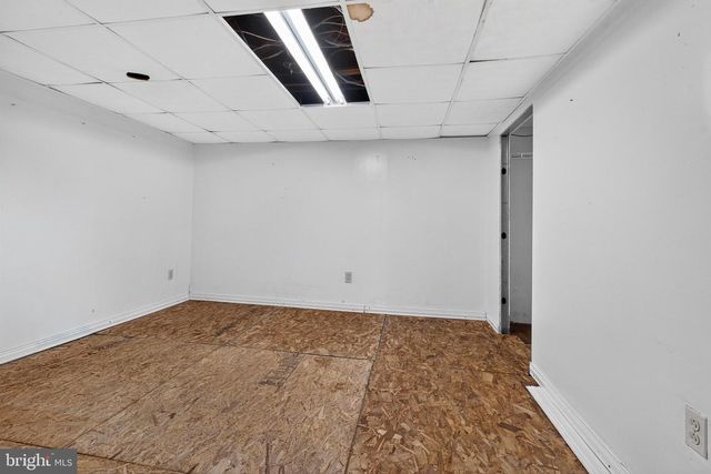 2922 WELLS AVE, Baltimore, MD 21219