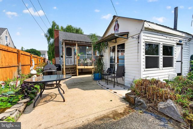 2922 WELLS AVE, Baltimore, MD 21219