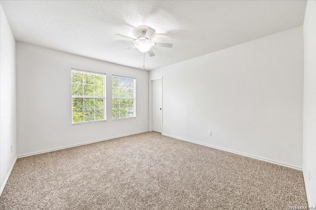 7927 Horse Holw, San Antonio, TX 78244
