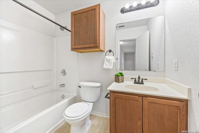 7927 Horse Holw, San Antonio, TX 78244