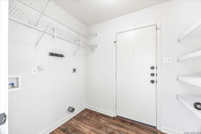 7927 Horse Holw, San Antonio, TX 78244