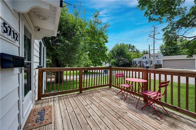5712 W 55th Street, Mission, KS 66202