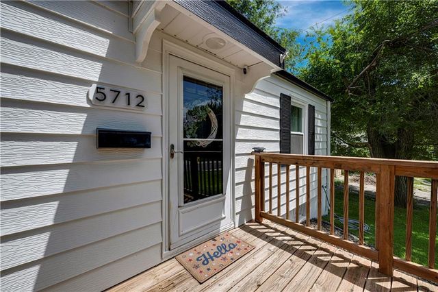 5712 W 55th Street, Mission, KS 66202