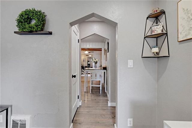 5712 W 55th Street, Mission, KS 66202