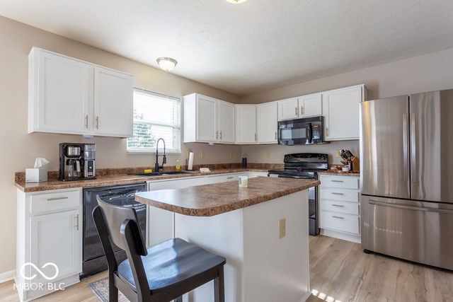 2489 Wildflower Lane, Greenwood, IN 46143