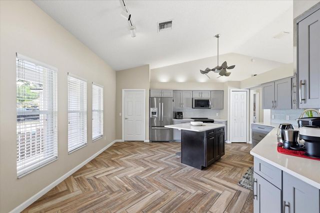 224 BRYAN OAK AVENUE, Brandon, FL 33511