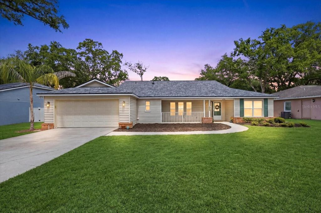 224 BRYAN OAK AVENUE, Brandon, FL 33511