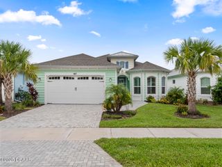 957 Coral Reef Way, Daytona Beach, FL 32124
