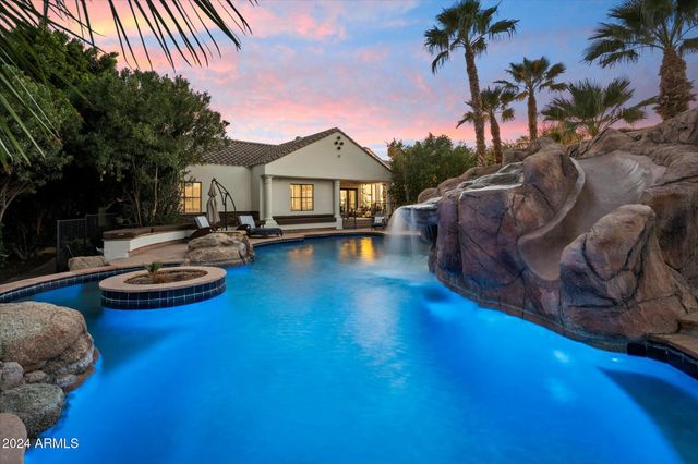 8312 N 50TH Street, Paradise Valley, AZ 85253