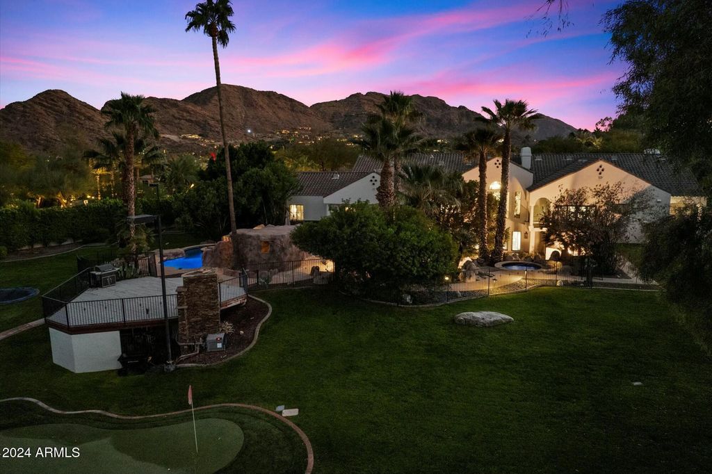 8312 N 50TH Street, Paradise Valley, AZ 85253