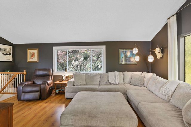 11311 N Lancelot Dr, Spokane, WA 99218