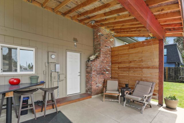 11311 N Lancelot Dr, Spokane, WA 99218