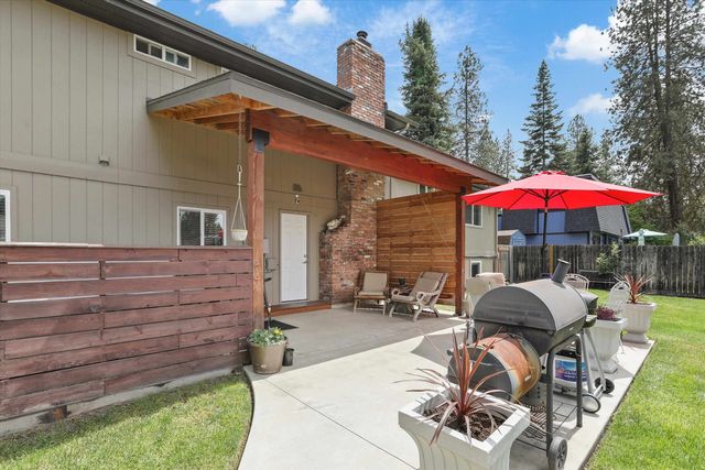 11311 N Lancelot Dr, Spokane, WA 99218