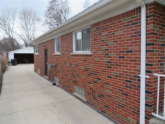 14184 Rossini Drive, Detroit, MI 48205