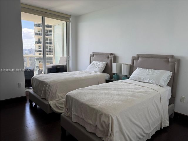 1830 S Ocean Dr 3303, Hallandale Beach, FL 33009