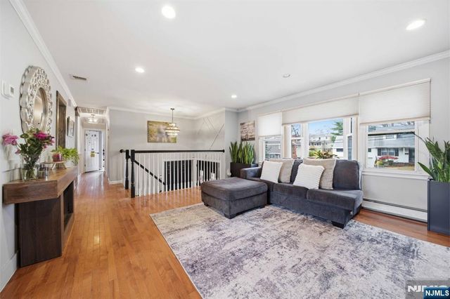 330 Congers Avenue, Northvale, NJ 07647