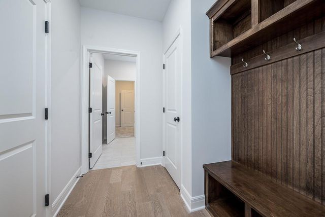 1528 N 157th Lane, Basehor, KS 66007