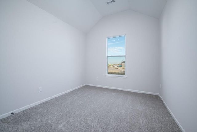 1528 N 157th Lane, Basehor, KS 66007