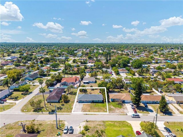 2335 50th TER SW, Naples, FL 34116