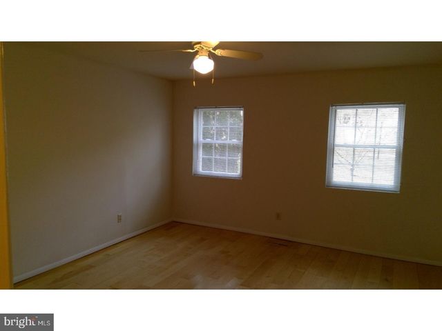 379 OLD FORGE XING, Devon, PA 19333
