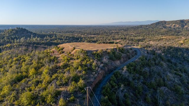 15871 Lower Springs Road, Redding, CA 96001
