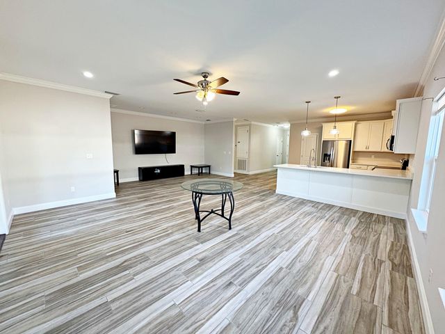 420 Little John Road, Mary Esther, FL 32569