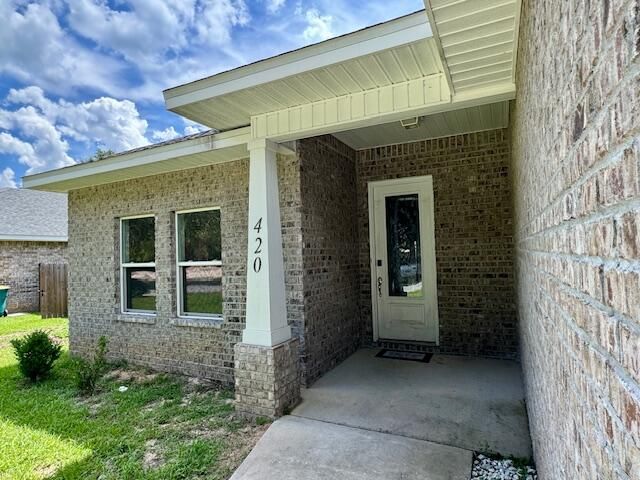 420 Little John Road, Mary Esther, FL 32569