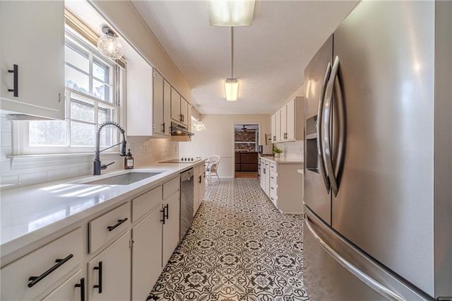 4424 Windsong Court SW, Lilburn, GA 30047
