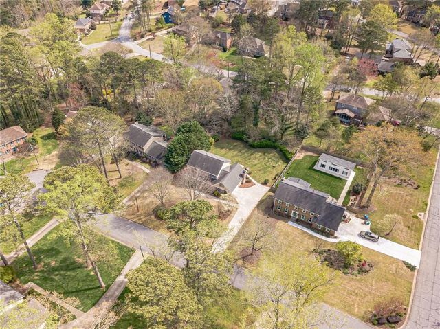 4424 Windsong Court SW, Lilburn, GA 30047