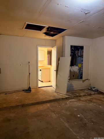 7226 LANSBURY DR, San Antonio, TX 78250