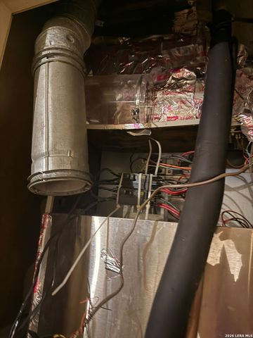 7226 LANSBURY DR, San Antonio, TX 78250