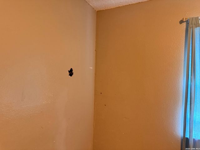 7226 LANSBURY DR, San Antonio, TX 78250