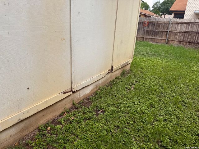 7226 LANSBURY DR, San Antonio, TX 78250