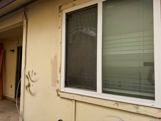 7226 LANSBURY DR, San Antonio, TX 78250