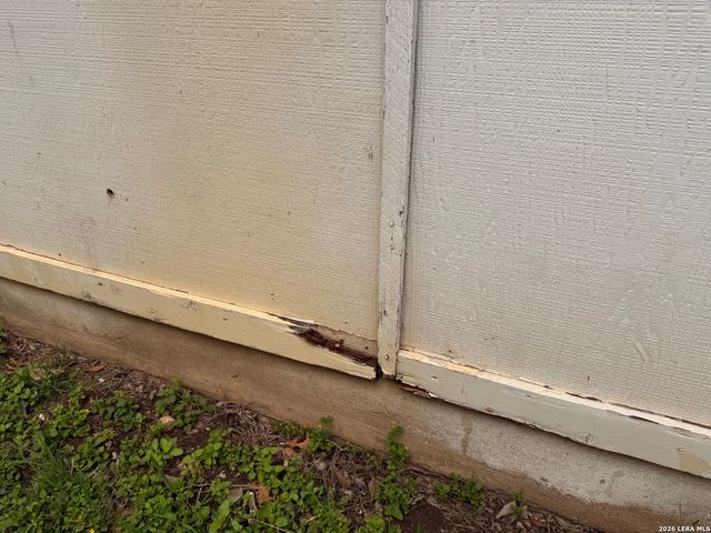 7226 LANSBURY DR, San Antonio, TX 78250