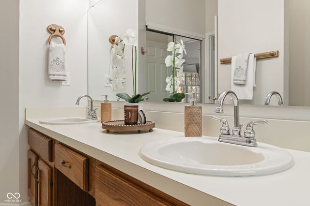 3038 Sunmeadow Court, Indianapolis, IN 46228