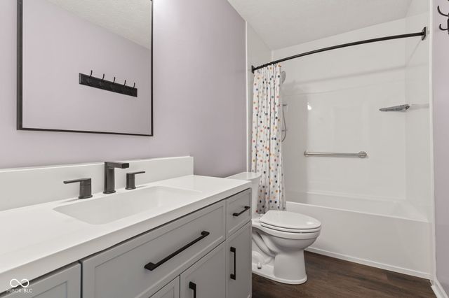 3038 Sunmeadow Court, Indianapolis, IN 46228