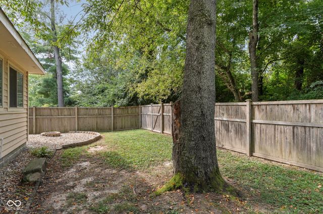3038 Sunmeadow Court, Indianapolis, IN 46228