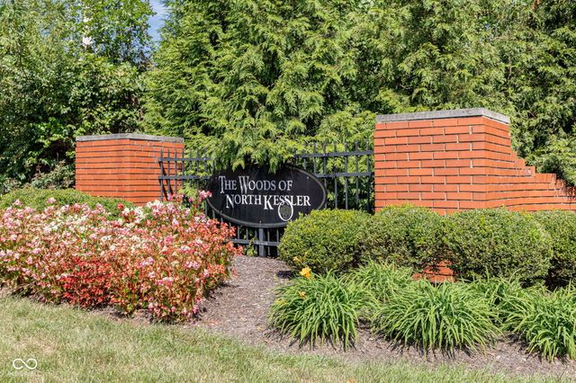 3038 Sunmeadow Court, Indianapolis, IN 46228