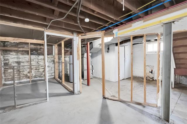 4556 Carter Ave, St Louis, MO 63115